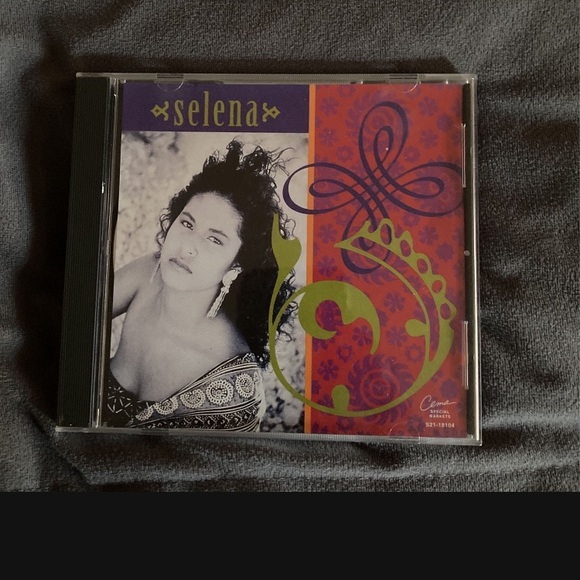 Rare Selena Cd - Picture 1 of 1